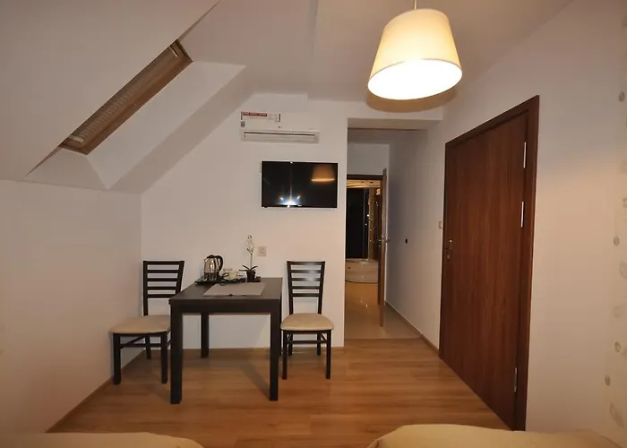 Zygmuntowska 3* Újszandec